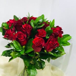 20 pcs of red roses with some leaves and glass